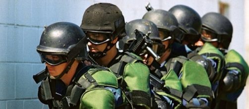 US Customs and Border Protection officers (Credit - James Tourtellotte &ndash; wikimediacommons)