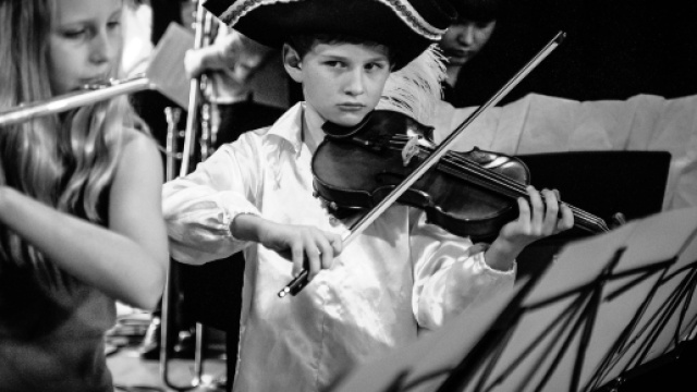 I cinque benefici per chi suona uno strumento