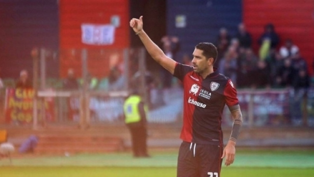 Marco Borriello ha lasciato il Cagliari, giocher&agrave; nella Spal
