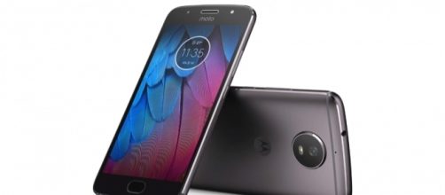 Moto G5S Plus (Technical Guruji/YouTube Screenshot) https://www.youtube.com/watch?v=_7rJwKIPIWQ