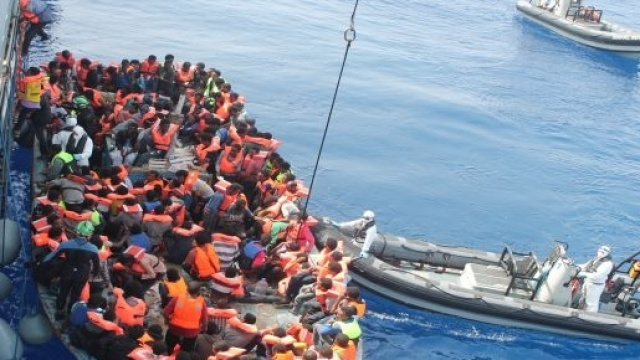 Missione italiana in Libia: militari liberi di rispondere al fuoco degli scafisti