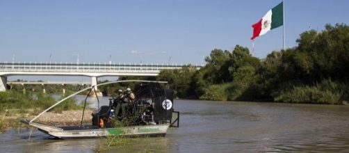 Border Patrol Unit in Laredo, along Rio Grande Valley River (Credit - Donna Burton &ndash; wikimediacommons