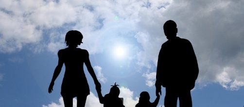 Family first. Image via Pixabay