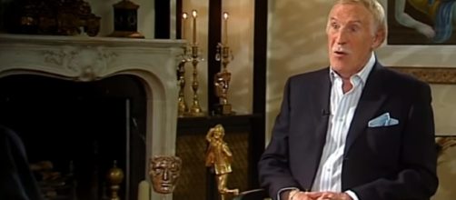 Interview with Sir Bruce Forsyth &ndash; Image BBC Newsnight archives| YouTube