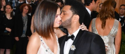 Selena Gomez, The Weeknd - Hollywood Life |YouTube