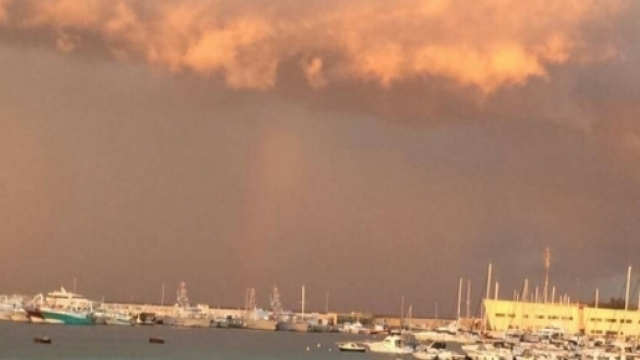 Salento, in arrivo forte vento e piogge locali.