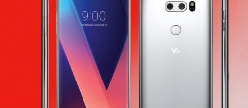 LG V30 - YouTube/King's Tech Channel