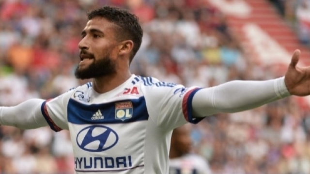 Nabil Fekir inscrit l'un des buts de l'ann&eacute;e contre Bordeaux (image via eurosport.fr)