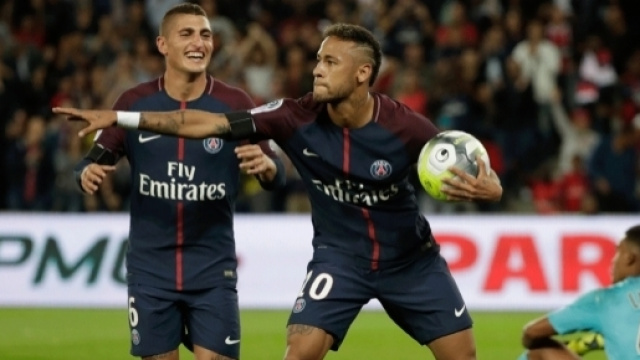 Neymar, apr&egrave;s son premier but face au TFC.