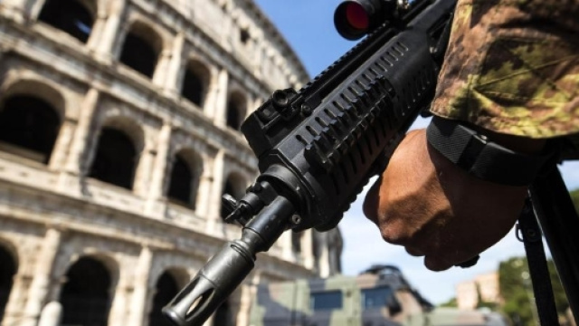 Rafforzati i controlli in molte citt&agrave; italiane dopo gli ultimi attentati terroristici