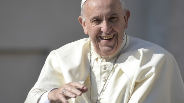 Riforma Pensioni, dibattito sulla fase 2, ultime novit&agrave; da Papa Francesco: garantire diritti previdenziali ai migranti, ultime notizie 21 agosto