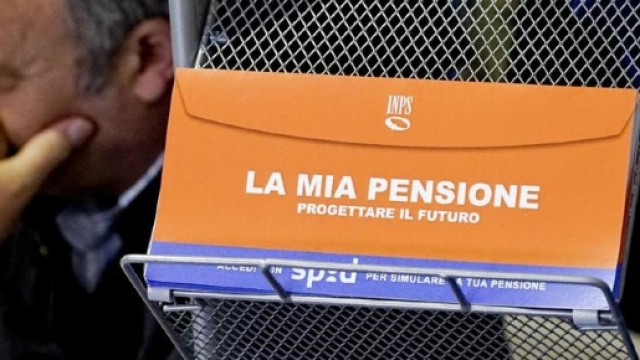 Tempi maturi per l'anticipo pensionistico volontario.Il governo ha confermato il decreto per settembre.Fonte:http://www.ilsole24ore.com/