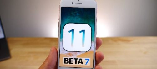 Apple launches iOS 11's seventh beta version; New OS drastically improves iPads - YouTube/EverythingApplePro