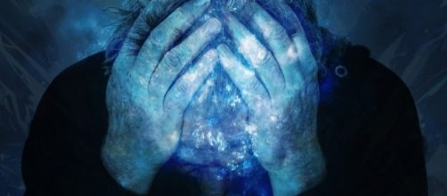 Bad working conditions can lead to different health issues. [Image via Pixabay]