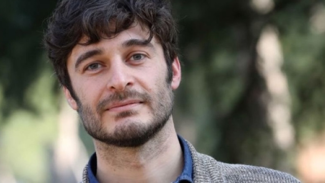 Lino Guanciale: &laquo;Sono un boy scout anarchico&raquo; - gioia.it