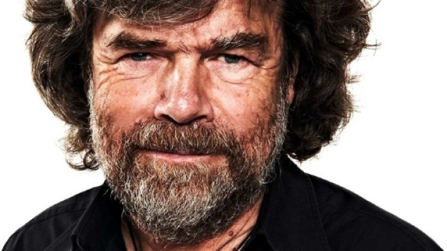 Messner commenta il caso dell'abbattimento dell'orsa KJ2