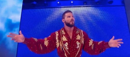 Former NXT Champion Bobby Roode joined the 'SmackDown Live' roster on Tuesday night. [Image via WWE/YouTube]