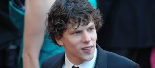 Jesse Eisenberg / Photo via WEBN-TV, Flickr
