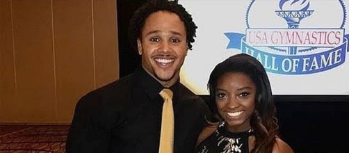 Simone Biles introduces first boyfriend, Stacey Ervin [Image: Entertainment Tonight/YouTube screenshot]
