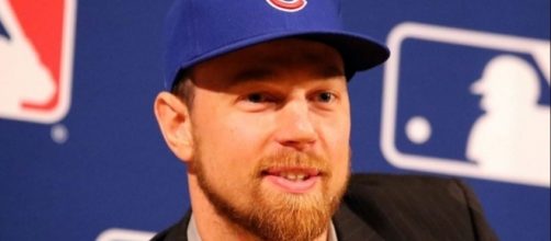 Zobrist made a big game, Wikipedia https://en.wikipedia.org/wiki/Ben_Zobrist#/media/File:Ben_Zobrist_on_September_9,_2015.jpg