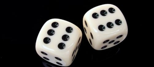 Gambling. Rash behavior. Image via Pixabay