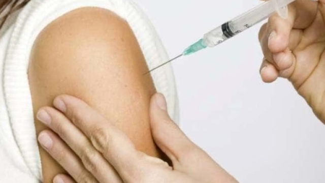 Pressenza - Lettera aperta su vaccini, farmacovigilanza e indagini ... - pressenza.com