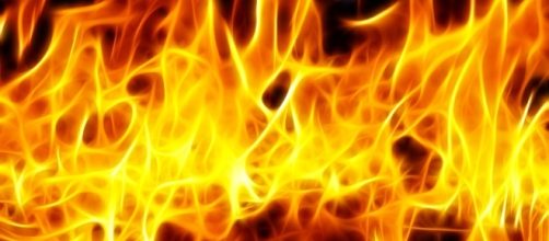 Gemini, today the stars say that going around in circles while everything around you burns is no way to put out a fire - Image via Pixabay.