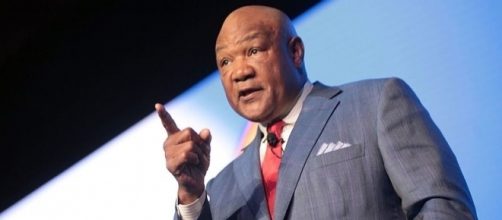 George Foreman believes a team should sign quarterback Colin Kaepernick -- Gage Skidmore via WikiCommons