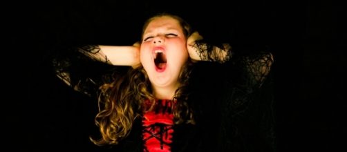 Constant stress at work can become chronic and turn into depression. [Image via Pexels]