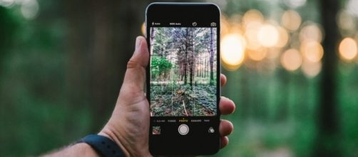 New information emerge regarding iPhone 8 launch date and storage options / Photo via Ryan Morse, Flickr