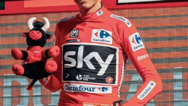 Chris Froome vince la nona tappa della Vuelta Espana