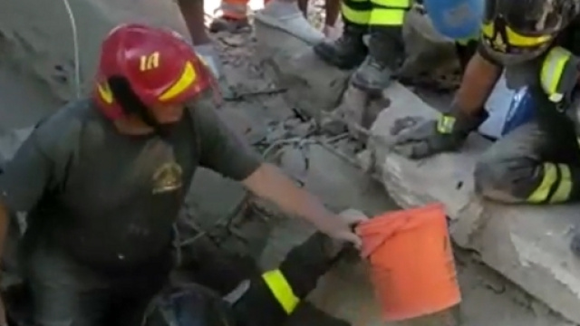 Ischia, i soccorsi dopo il terremoto del 21 agosto (Vigili del fuoco)