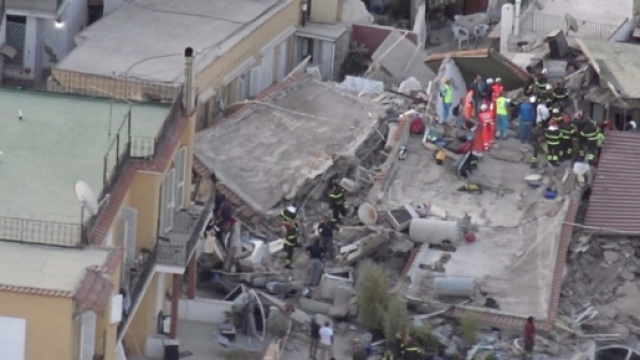 Massiccio il numero di uomini e mezzi impegnati nei soccorsi (Vigili del fuoco)