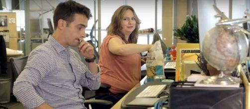 4 ways to relieve stress. Image[FastCompany-YouTube]