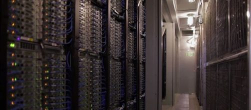 Apple plans to build an Iowa data center that fully runs with renewable energy - YouTube/Microsoft Datacenters