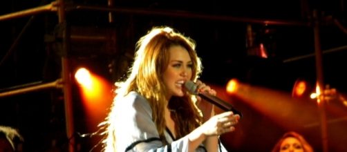 Miley Cyrus Julia Stavale via Flickr