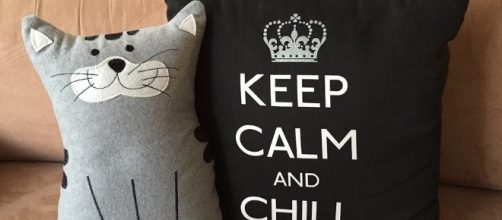 Intimate feelings intensify at this time between you and your partner. [Image via Pixabay]