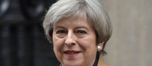 Uncontrolled immigration from Europe will continue until 2020s ... - mirror.co.uk