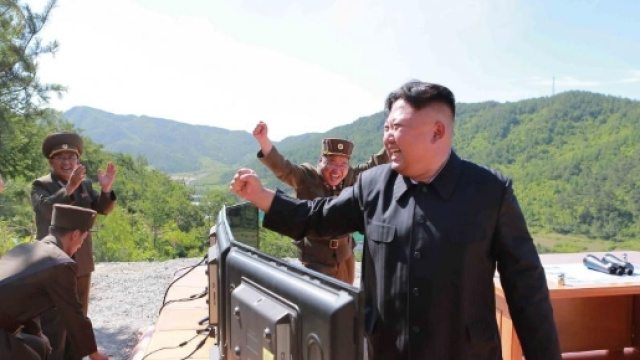 La Cor&eacute;e du Nord provoque le Japon