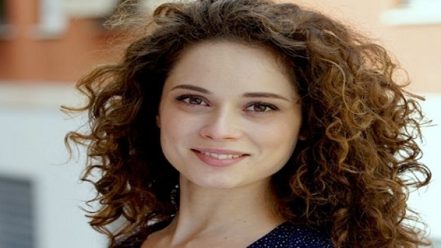 Un posto al sole, anticipazioni: proposta di matrimonio per Susanna, chi sar&agrave; a farla?