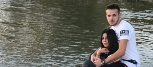 Appreciate love. Image via Pixabay.