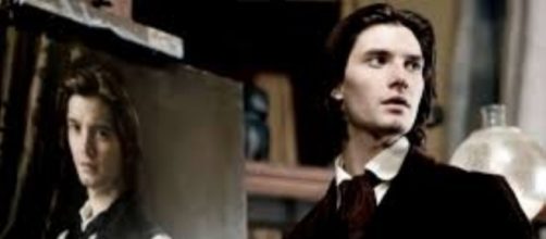 Film clip from &ldquo;Picture of Dorian Gray&rdquo; FAIR USE kllejonka.info Creative Commons