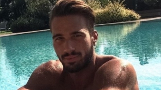 Alex Migliorini &egrave; il nuovo tronista gay di Uomini e Donne