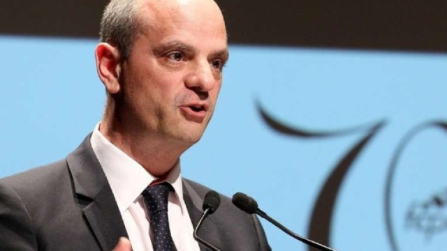 Enseignement : Blanquer veut "autoriser &agrave; nouveau le redoublement ... - sudouest.fr