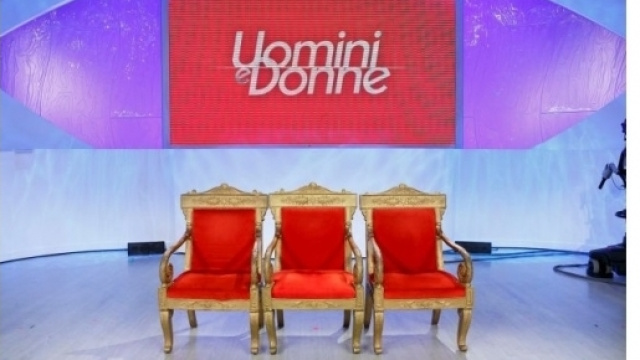 Gossip Uomini e donne: sar&agrave; il pubblico a scegliere chi salir&agrave; sul trono?