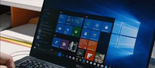 Microsoft 10 Insider now has the beta version of Eye Control. (via TheVerge/Youtube)