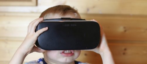 Samsung Gear VR virtual reality headset (feat. Samsung Galaxy S6 edge+) Image CC BY 2.0 |Andri Koolme | Flickr