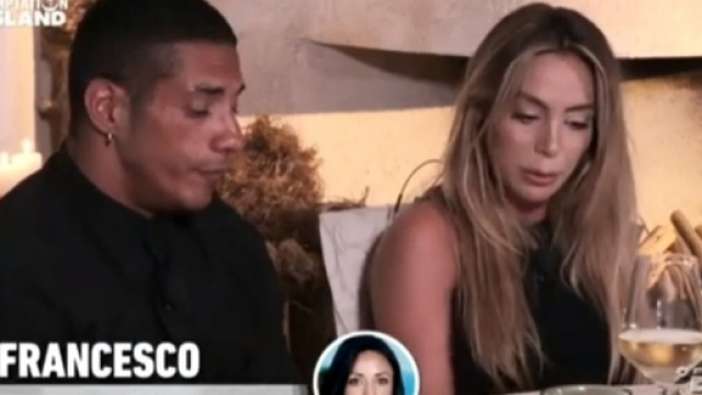 Desir&eacute;e e la richiesta a Selvaggia, fidanzata di Francesco