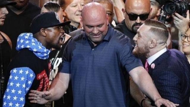 Mayweather ammette di non essere pi&ugrave; il pugile di un tempo.