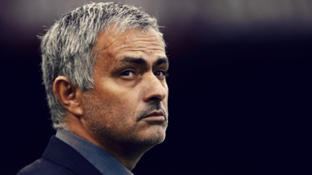 Mourinho commenta il trasferimento record del calciatore brasiliano Neymar al Paris St.Germain